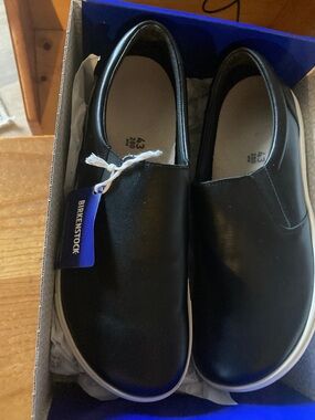 Birkenstock ‘Oswego’ NWT Black Leather Slip-On with White Platform Sole